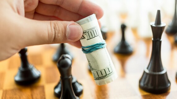 法人保険を活用して「資産移転」をするメリットとは?