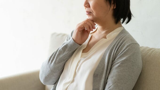 「家を手放すなんて嫌」母の死後、豹変した妹…〈実家暮らし・独身長男〉が撃沈した〈相続の結末〉