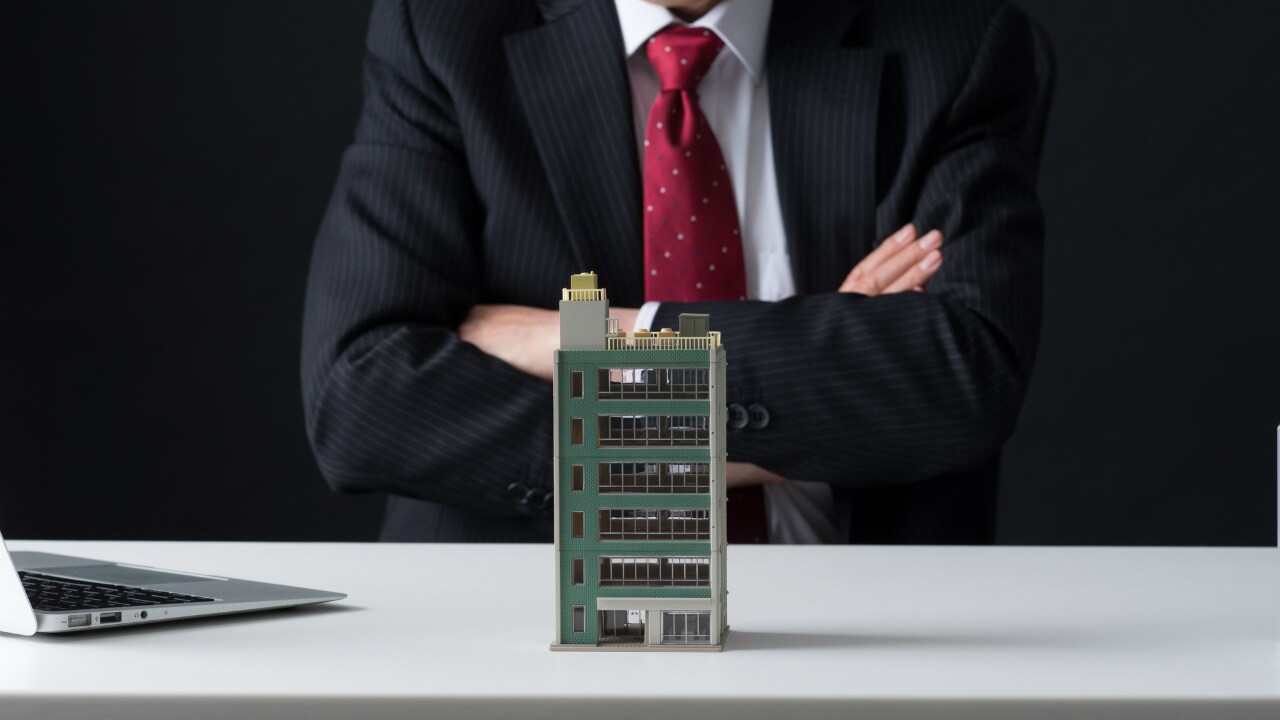 年収800万円の会社員「都内8,000万円の1棟マンション」に投資をしたら