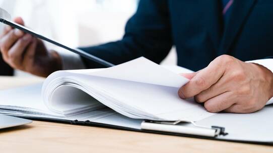 債務の方が多い資産、相続人が限定承認したら税務調査官が…