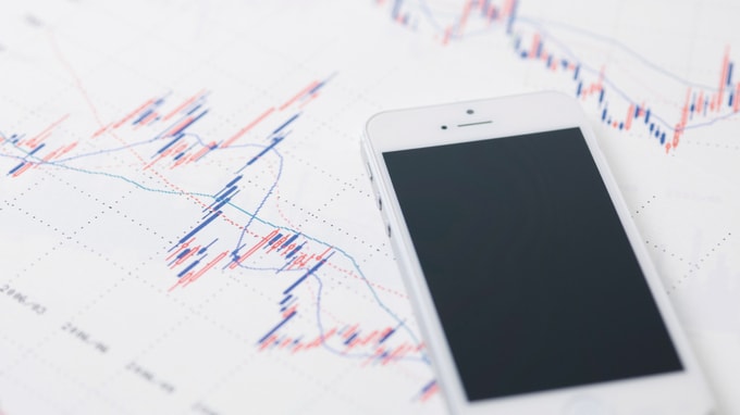 投資銘柄の「継続保有」と「売却」を判断するポイントとは？