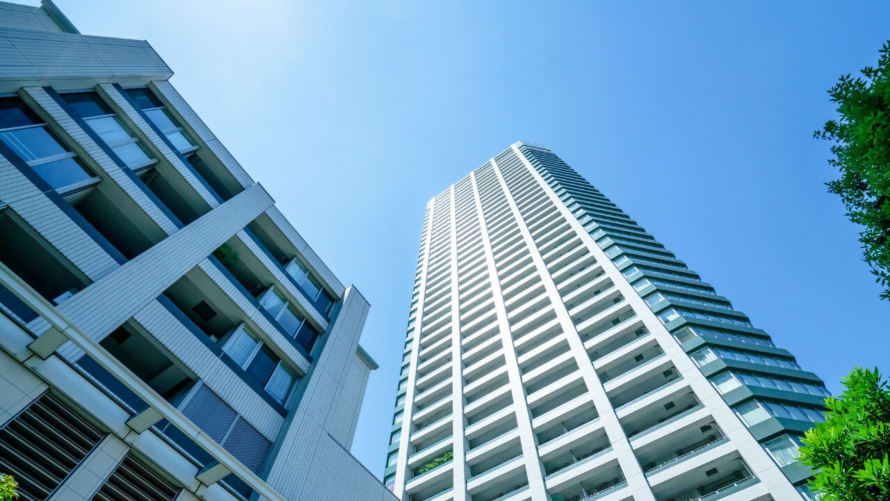 東京 vs. 地方の1Rマンション、投資に有利なエリアはどっち?