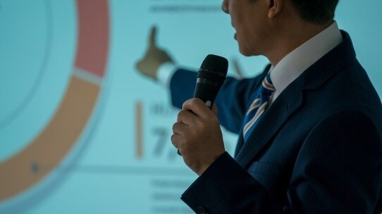 決算発表が本格化する「国内企業」の業績と株価の見通し【ストラテジストが解説】
