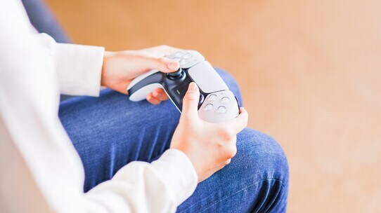 発達障がいの子は「ゲームにハマりやすい」?…「脳を鍛える遊び」は存在するか【医師が解説】