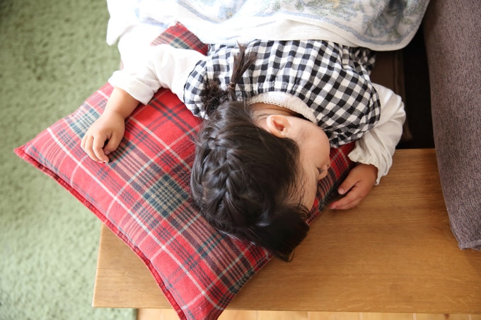 親も気づかない!? 大半の子どもが「肩こり・腰痛持ち」なワケ