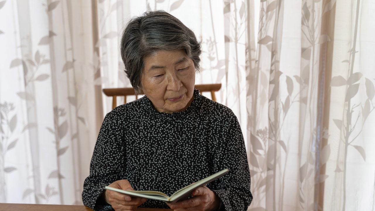 「母をずっと誤解していました…」死亡保険金1,500万円を遺した“辛抱強い71歳母”、46歳独身ひとりっ子の娘が実家で見つけた〈20年間の沈黙〉