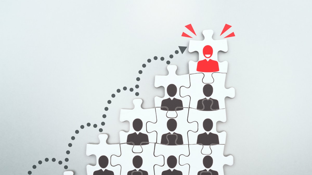 泣いて馬謖を切る…ダメ管理職を上手に解任する方法とは？ | ゴールドオンライン