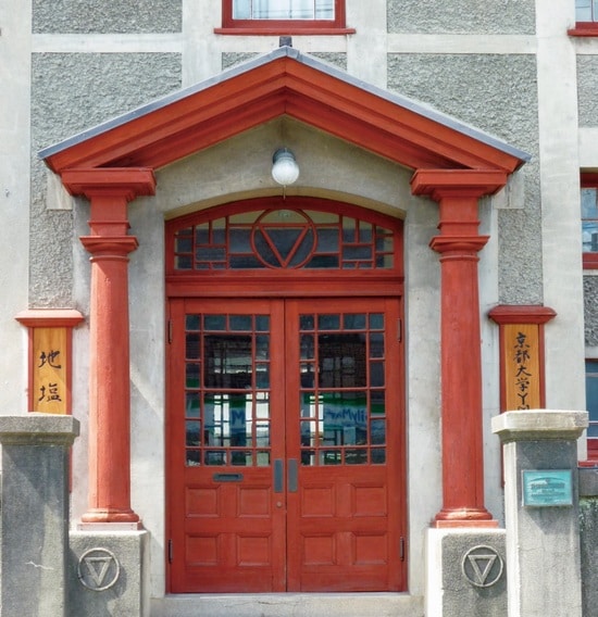 出所：『京都・大阪・神戸 名建築さんぽマップ増補改訂版』（エクスナレッジ）より抜粋