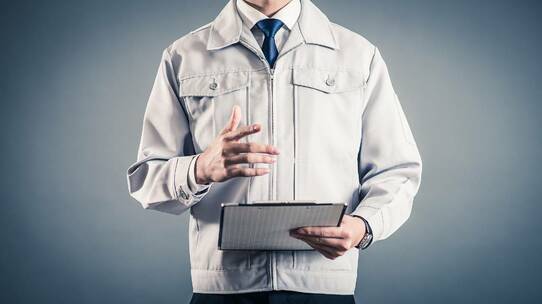 消費税の負担アップに受注激減…一人親方と中小企業が新制度スタートで損をしないために大切なこと