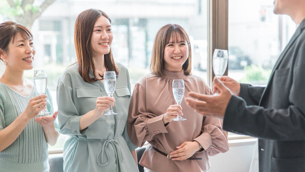 「公務員の妻になるのが夢だったんです」婚活女性のひと言に唖然…〈年収720万円〉国家公務員男性（35）が「一生独身でいい」と悟った瞬間