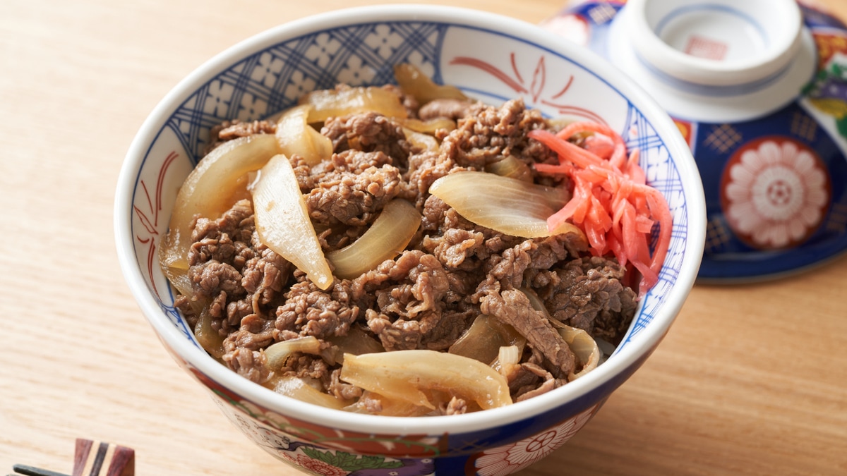吉野家の牛丼「400円→280円」マクドナルドのハンバーガー「210円→65
