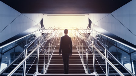 将来のために、どう仕事に取り組むべきか