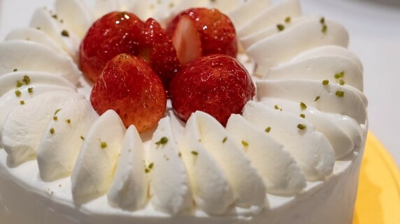 高い離職率、厳しい商品管理…ケーキ店経営の甘くない現実とは？