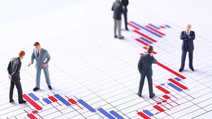 日本の富裕層は何に投資している？〈資産10億円超〉経営者の事例から紐解く「リアルな投資戦略」【現役プライベートバンカーが解説】