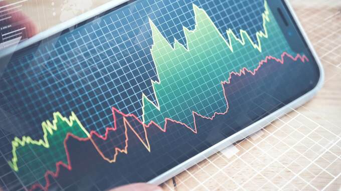 「ロボアド」の実情とは…投資初心者はコストとリスクに注意