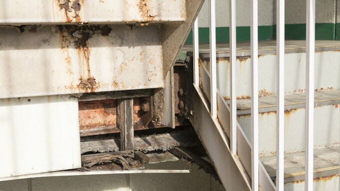 多額の費用負担が必要な「第一世代後期マンション」の耐震改修