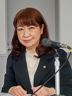 服部 明美