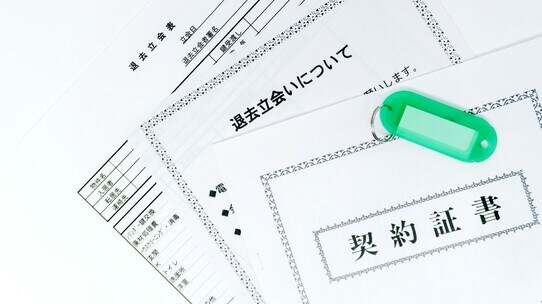 借主が原状回復をせず勝手に退去…回復工事終了までの賃料は請求できるか【弁護士が事例で解説】