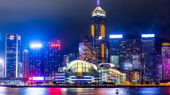 中国本土ファンドによる資金流入から香港市場は大幅反発、主要銘柄の米上場維持にも期待