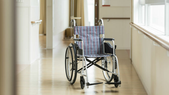 89歳が老人ホームで死去…高額な入居一時金の行方に長女絶句