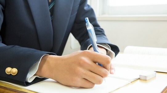 「高3夏まで全力投球しなかった」東大医学部生の受験必勝法