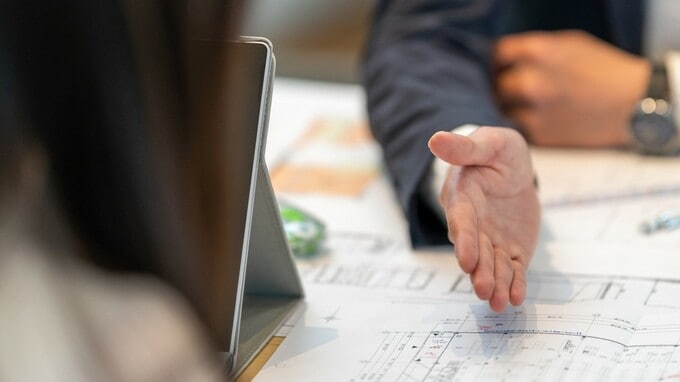 「指数」と「銘柄」の違い...アクティブ運用とアドバイザーの意義