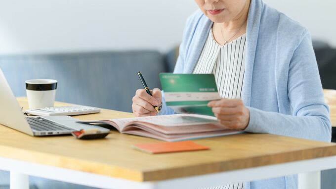 夫の死去後に判明…まさかの「生命保険金の受取人」登場で“困った”ワケ【税理士が解説】