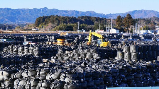 大都市と過疎地の不均衡是正…角栄も見落とした原発の恐ろしさ