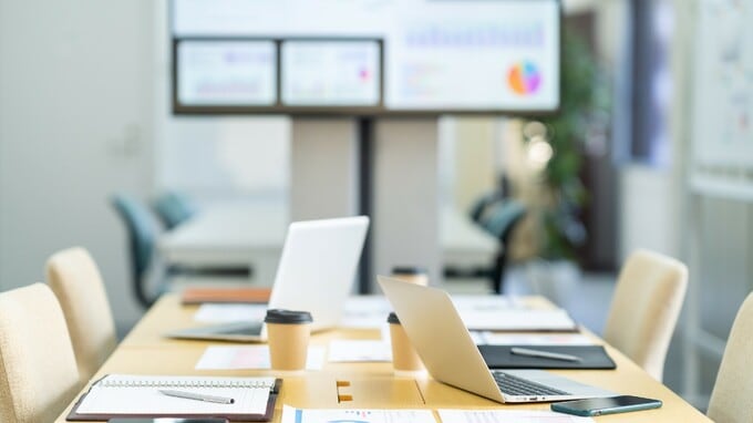 商品開発部門「クレームに対応するほど、珍妙な仕上がりに！」少数の大声がもたらす意外な弊害