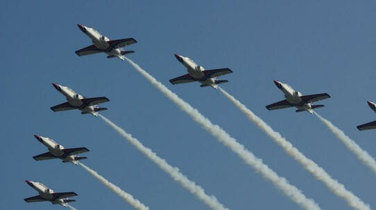 エアラインの「航空機リース」活用 20年間で急増の背景