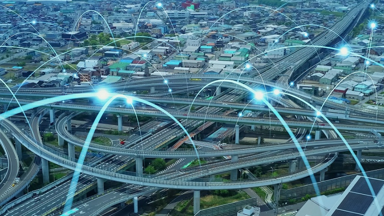 都市の「渋滞」と地方の「交通弱者問題」を一度に解決!?「MaaSアプリ」が叶えるサステナブルな未来