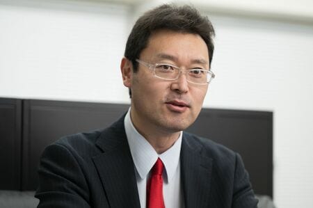 ワールドスター株式会社 代表取締役 長谷川傑