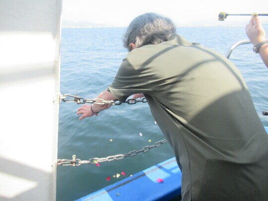 海へ故人様を送るご遺族