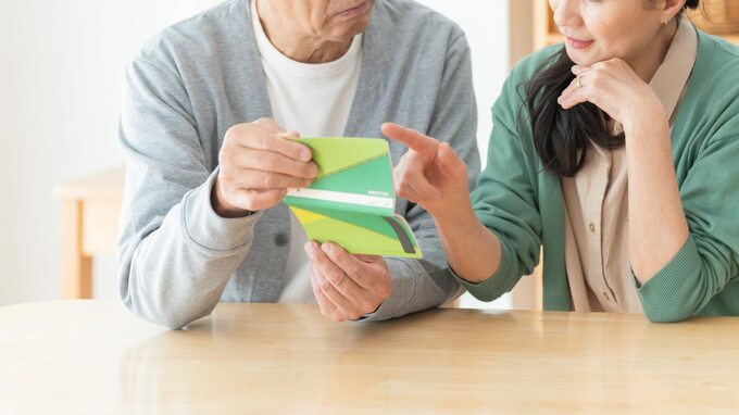 老後の医療費、保険で備えるべき？⇒割安ネット保険でも「モトを取りたいなら得策ではない」【FPが回答】
