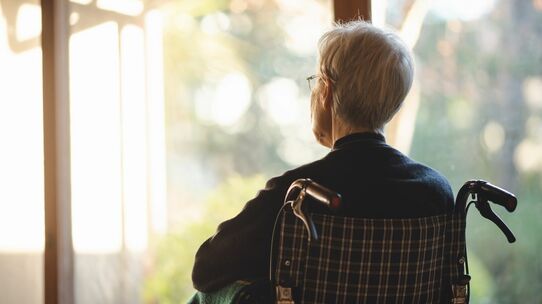 もしオーナーが「認知症」になったら？弁護士が解説する「家族信託」で不動産経営を守る方法