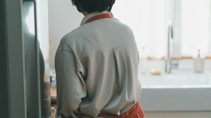「昼飯、何？」定年翌日、61歳夫が妻に尋ねたひと言。30分後に返ってきた“まさかの答え”