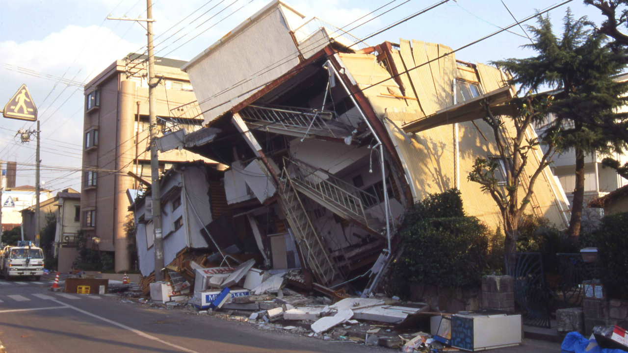 震災で投資物件が大破した場合の「財務リスク」とは？