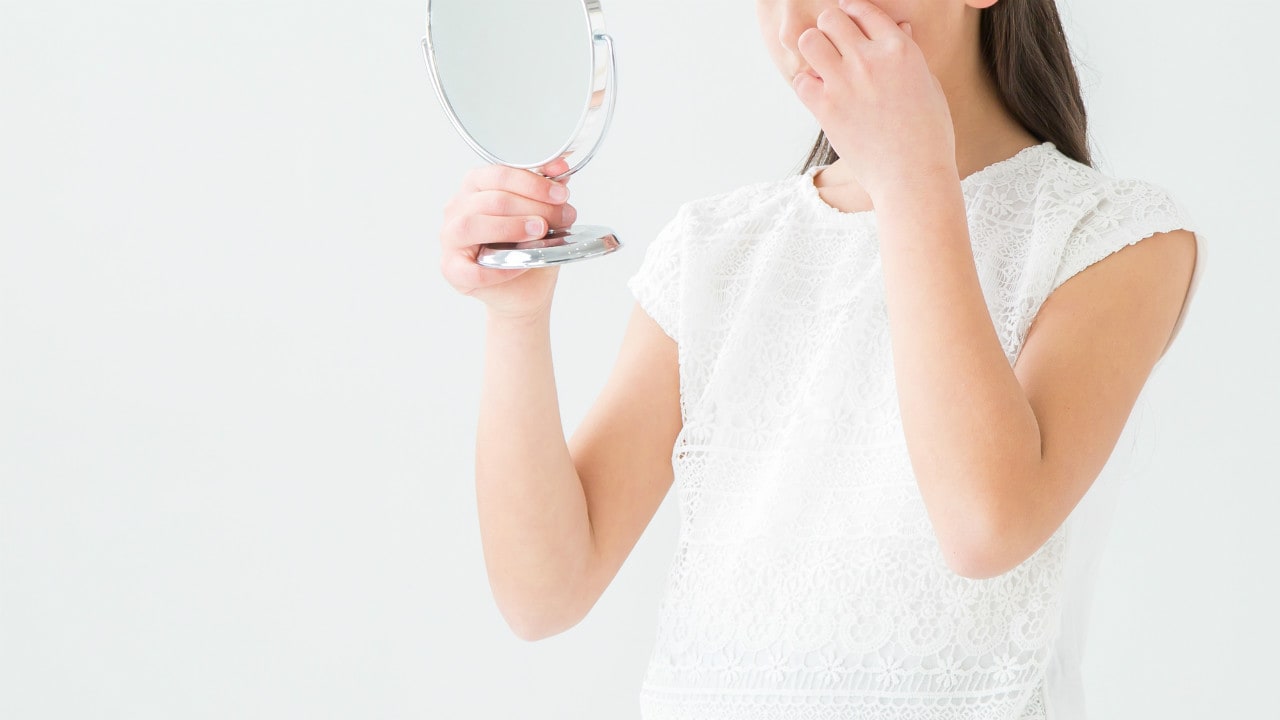 卵の白身と同じ原理?目の「水晶体」が濁る仕組みと治療方法