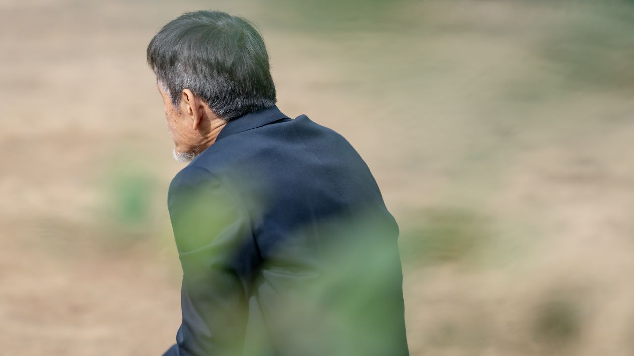 「私は天才かもしれない」ビギナーズラックで50万円勝った60代元高校教師。退職金まで注ぎ込んだ投資素人の「悲惨な末路」