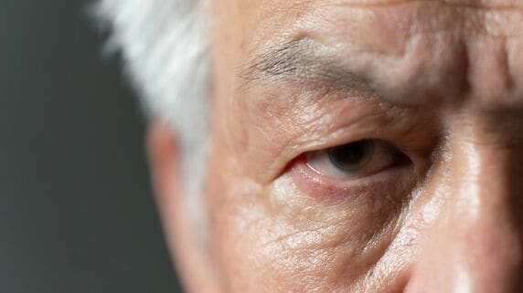これは全部俺の金だぞ！…「資産7,200万円」「年金月20万円」潤沢な口座残高を支えに生きる75歳・元エリート会社員が激怒。気づけばたった1人「孤独すぎる老後」に後悔の涙