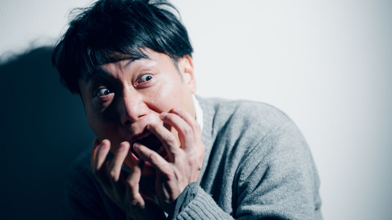 親父、何してんだよ！暗闇でうなだれる82歳父。52歳息子が知った「180日の絶望」悲しすぎる理由