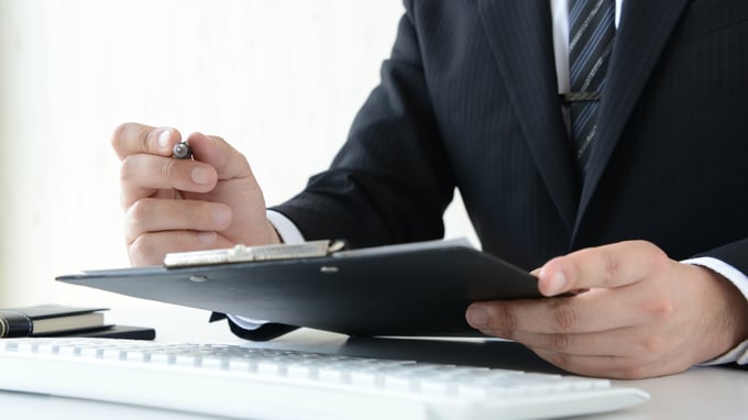 不動産名義、抵当権等にまつわる問題が生じにくい「親子承継」