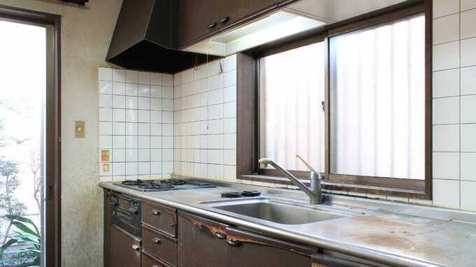 「あの家が、こんな姿に…？」年金月18万円・退職金1,200万円の67歳夫婦、“地方暮らしの夢”の果てに娘が見た〈想像を超えた現実〉