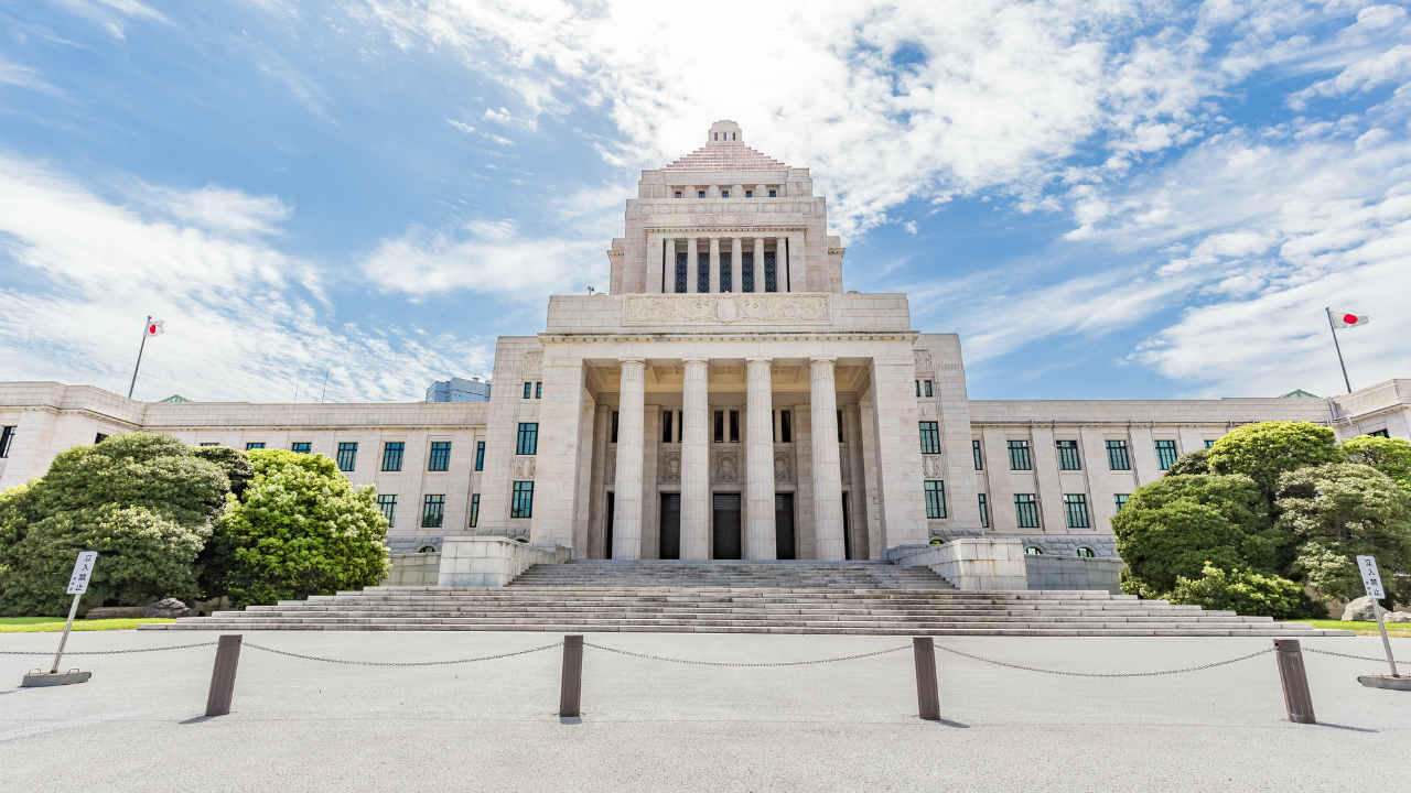税制改正大綱発表、海外不動産節税スキームへの影響を最速解説
