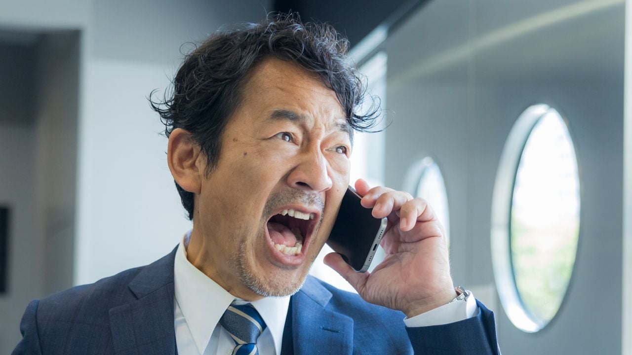 ふざけるな！〈月収49万円〉47歳サラリーマンの父、思わず言葉を失った「一流私大4年生の長男」の衝撃決断の中身