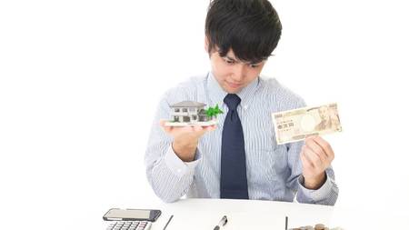 自宅の相続…得する分割法は？（※写真はイメージです／PIXTA)