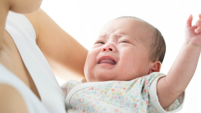 空腹で泣く、眠くて泣く…生まれたての赤ちゃんが「とにかく泣く」深いワケ【精神科医が解説】