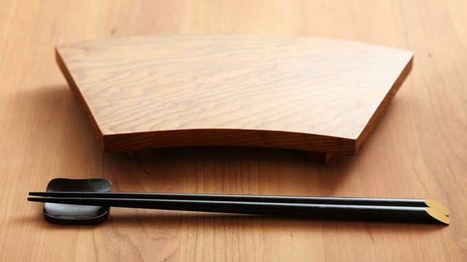 佐藤、鈴木に続いて…三番目に多い名字「高橋」が広がったワケ