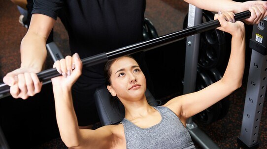 還暦筋トレーニーが「パーソナルトレーナー」をつけない理由