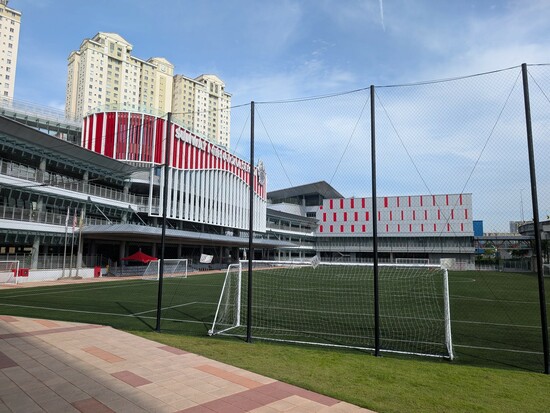 マレーシアのSunway International Schoolにて（筆者撮影）